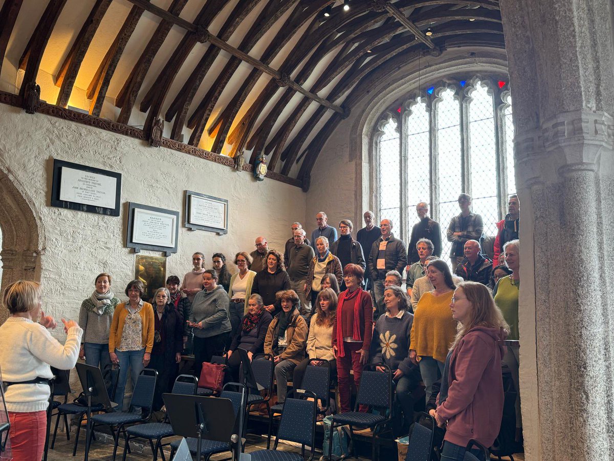 Endellion Festivals (@stendellionfest) on Twitter photo Hugely grateful to our wonderful soprano <a href="/raenicholls/">Rachel Nicholls</a> for our excellent morning warm-up sessions! Definitely helped as we head into tonight’s Bach & Beethoven concert - it’s quite a sing! More info here: endellionfestivals.littleboxoffice.com/events/103520 #EasterEndellion25 #TeamEndellion #EndellionLife Hugely grateful to our wonderful soprano <a href="/raenicholls/">Rachel Nicholls</a> for our excellent morning warm-up sessions! Definitely helped as we head into tonight’s Bach & Beethoven concert - it’s quite a sing! More info here: endellionfestivals.littleboxoffice.com/events/103520 #EasterEndellion25 #TeamEndellion #EndellionLife