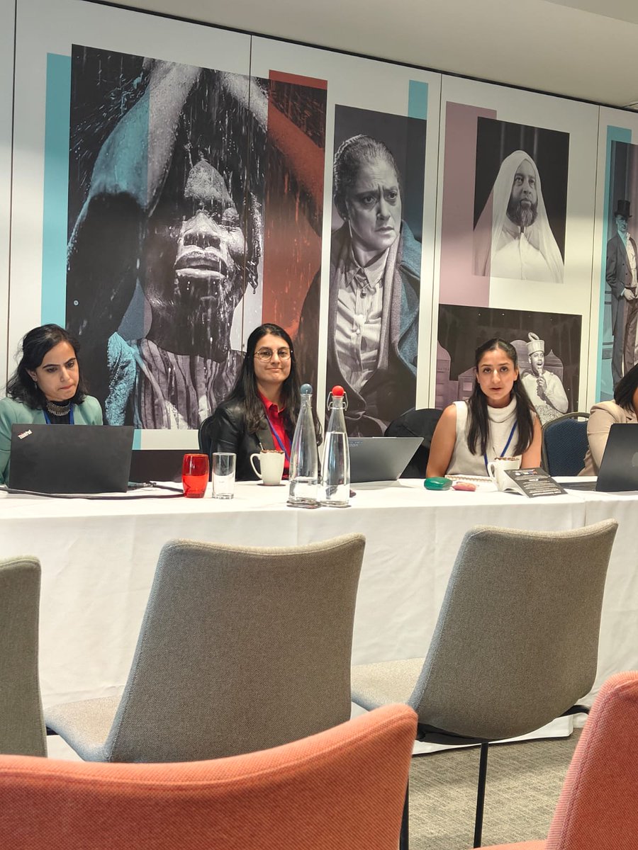 Nidah (@nidahkaiser) on Twitter photo Presented my paper on violence at #PSA25 with the <a href="/PSA_South_Asia/">PSA South Asia</a> panel—grateful to learn from compelling work on punitive demolitions, edu markets & revolu politics in S. Asia. Thanks <a href="/SahgalRishika/">Rishika Sahgal</a> <a href="/ritikaaurora/">Ritika Arora-Kukreja</a>, Aruni & all attendees for the rich discussions! <a href="/PolStudiesAssoc/">Political Studies Association</a> Presented my paper on violence at #PSA25 with the <a href="/PSA_South_Asia/">PSA South Asia</a> panel—grateful to learn from compelling work on punitive demolitions, edu markets & revolu politics in S. Asia. Thanks <a href="/SahgalRishika/">Rishika Sahgal</a> <a href="/ritikaaurora/">Ritika Arora-Kukreja</a>, Aruni & all attendees for the rich discussions! <a href="/PolStudiesAssoc/">Political Studies Association</a>
