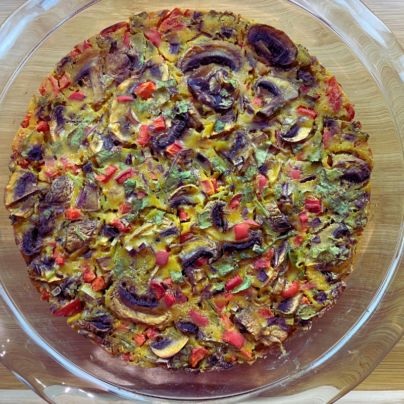 theyogchakra's tweet photo. Say hello to your new favorite brunch dish: Vegan Chickpea Flour Frittata 
Loaded with mushrooms, red bell pepper, fresh herbs, and warming spices, this eggless frittata is crispy on the edges, soft in the center, and packed with plant-based protein.  

https://t.co/dLcHMOuVCR https://t.co/s7mEfNUEDt
