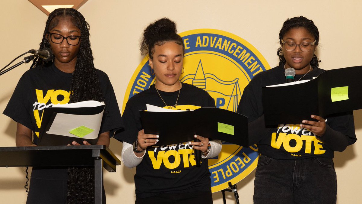 DETROITNAACP's tweet photo. 1/2
We closed out our impactful #PeoplePolicyPower #MembershipInAction Week with our 3rd Annual Education Symposium - Defending the Future of Public Education.
We continue to stand on the principle that every child should receive a free, high quality public education. https://t.co/CFeTQRHj6Z