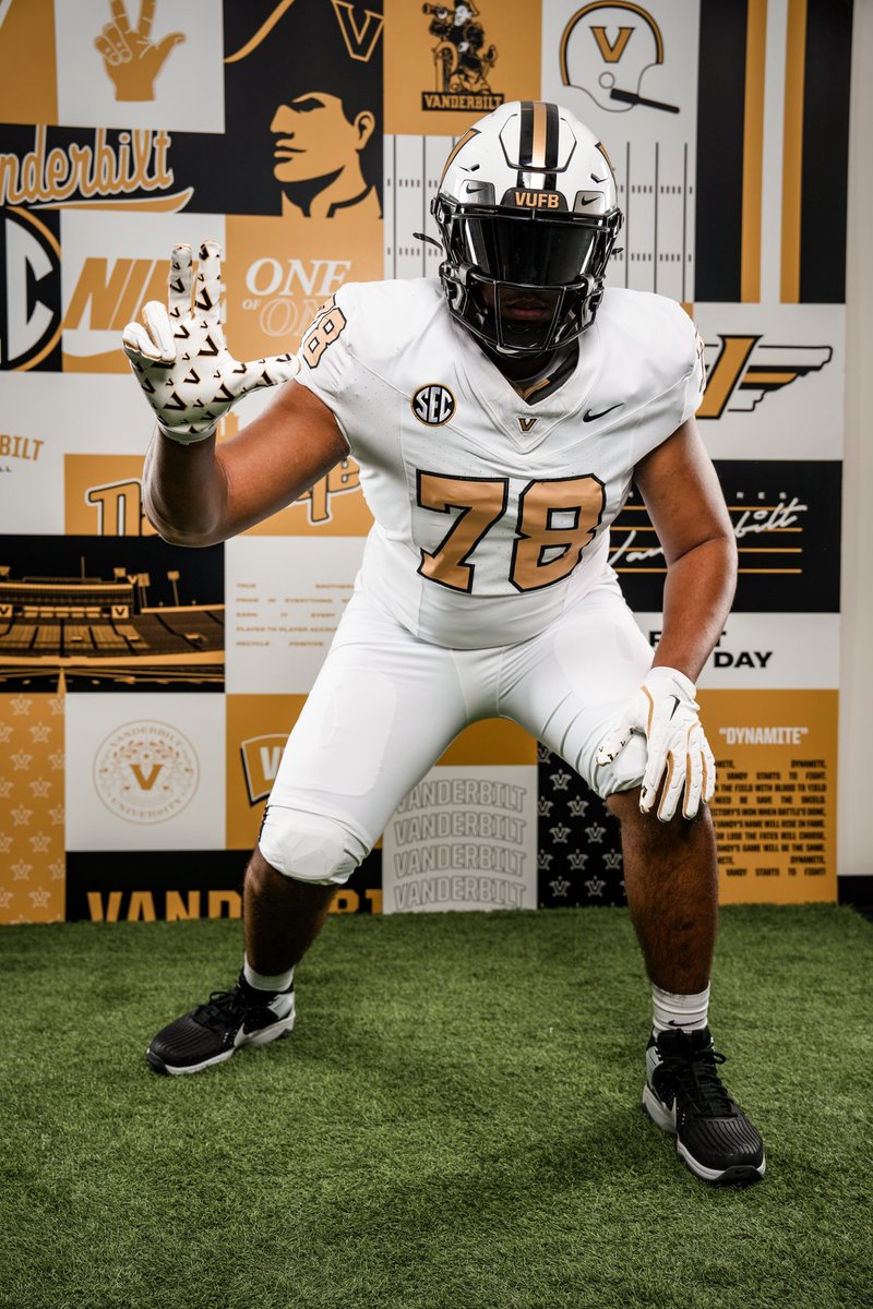 Bryce Gilmore (@bryce_73) on Twitter photo Had a great time at my Ov <a href="/VandyFootball/">Vanderbilt Football</a> thank you <a href="/Coach_Lea/">Clark Lea</a> <a href="/FBCoachK/">Chris Klenakis</a> <a href="/Coach_Nady/">Jeff Nady</a> <a href="/CoachAltman/">Garrett Altman</a> <a href="/TimBeckFB/">Tim Beck</a> <a href="/Joshuaraymond72/">Joshua Raymond</a> <a href="/NickyV05/">Nik Valdiserri</a> #AnchorDown Had a great time at my Ov <a href="/VandyFootball/">Vanderbilt Football</a> thank you <a href="/Coach_Lea/">Clark Lea</a> <a href="/FBCoachK/">Chris Klenakis</a> <a href="/Coach_Nady/">Jeff Nady</a> <a href="/CoachAltman/">Garrett Altman</a> <a href="/TimBeckFB/">Tim Beck</a> <a href="/Joshuaraymond72/">Joshua Raymond</a> <a href="/NickyV05/">Nik Valdiserri</a> #AnchorDown
