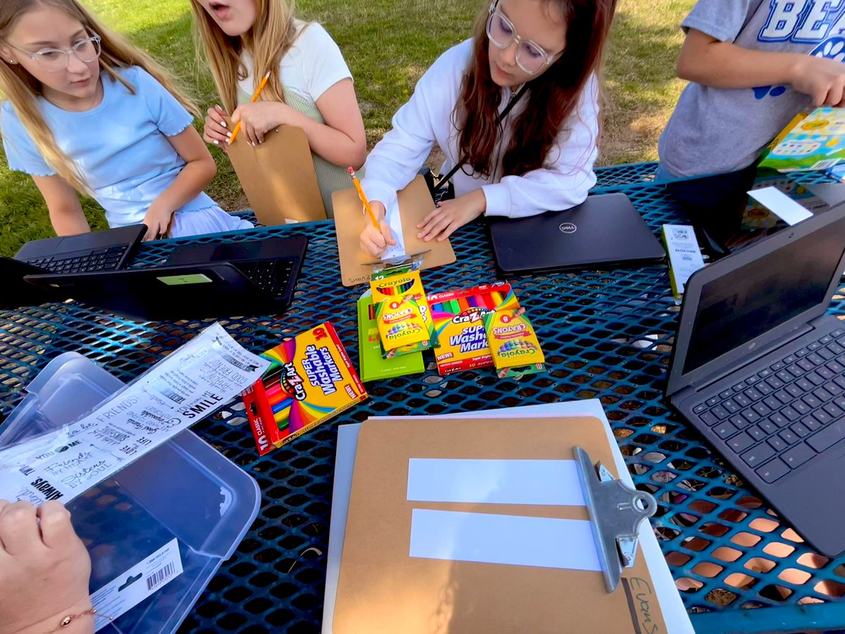 Jessica Cherry (she/her) (@mscherryfrc) on Twitter photo These 4th grade 🐻’s used habit 8 “Find Your Voice”. They came to us last month with a PowerPoint presentation about why they wanted to start a craft club! Today we had our first session and will begin planning for next year! #AmazingBates <a href="/BatesElemPrinc/">Sara Nethery</a> <a href="/BatesElemJCPS/">Bates Elementary</a> These 4th grade 🐻’s used habit 8 “Find Your Voice”. They came to us last month with a PowerPoint presentation about why they wanted to start a craft club! Today we had our first session and will begin planning for next year! #AmazingBates <a href="/BatesElemPrinc/">Sara Nethery</a> <a href="/BatesElemJCPS/">Bates Elementary</a>