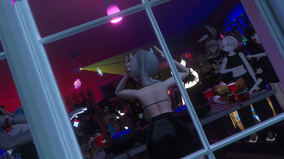 alypillar_vr's tweet photo. friday night function - thank you animation girls in my computer
.
.
.
#VRC #VREvents #VRDJ #VRPhotography https://t.co/txXAOqn1r9