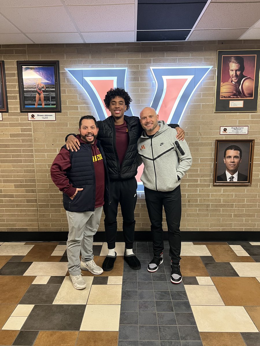 Jay_McGregory's tweet photo. I’ll be up in the Twin Cities tomorrow!! 🛶@Coach_DCollins @Coach_Fleck @KoiGophersRTB @GopherFootball @MinnesotaRivals #RTB🛶 https://t.co/rOfygVfYDr