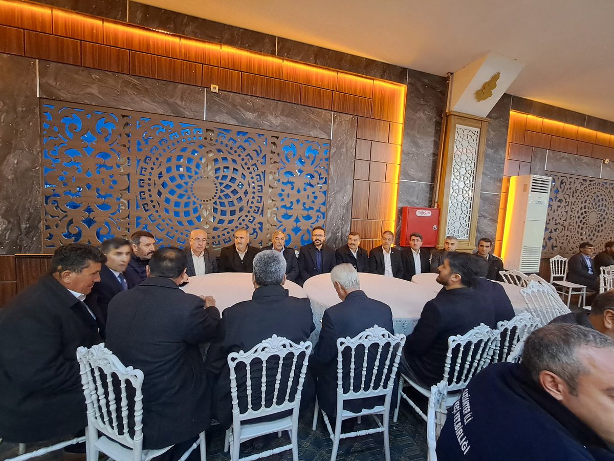 mehmetyilmazmy_'s tweet photo. Önceki Dönem Seymenli Mahalle Muhtarı Sn.Mahmut YANSULAK’ın Kardeşi İbrahim YANSULAK’ın Düğün Merasimine Katılım Sağladık.

Sevgi ve İbrahim Çiftine Bir Ömür Boyu Mutluluklar Dileriz. https://t.co/Usjv3HKk6N
