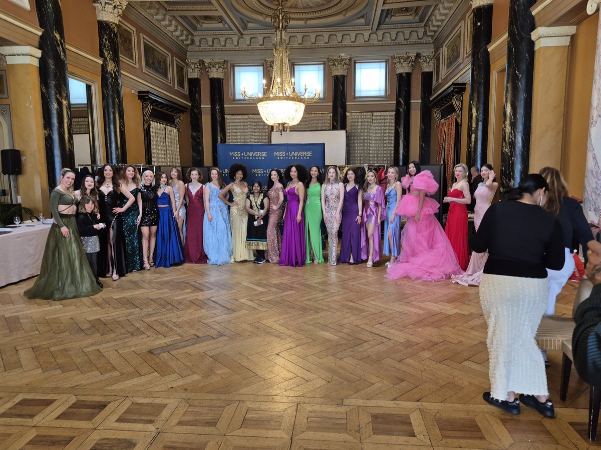 Bonsoir les amis
Ça fait un bail que je ne viens pas ici .
Voilà je vous présente les finaliste de miss universe Switzerlan 2025
A vous de deviner qui est ma fille🤣🤣🤣