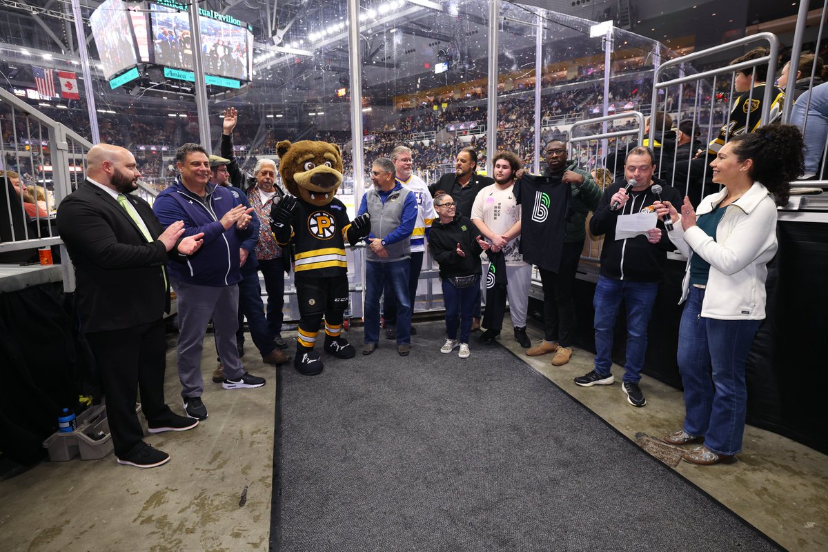 Build RI tweet media