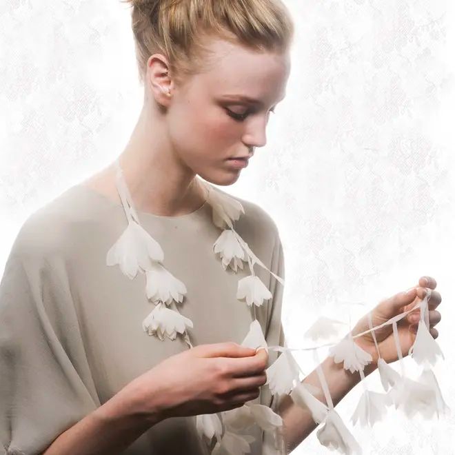 pmaCraftShow's tweet photo. "Every motif is hand worked individually and the work varies from one piece to each other, creating limited editions or one-of-a-kind items."  -Paz Sintes

https://t.co/eUwaHytSRK

#Jewlery #JewleryArt #Glass #ContemporaryArt #PMACraftShow https://t.co/zKf4dWzXaR