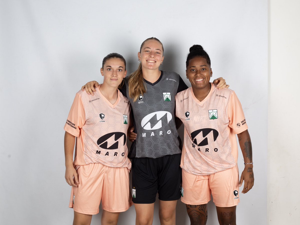 🗓️🧤 14 de abril | Día del arquero y la arquera.

🙌🏼💚 A las que defienden bajo los tres palos el escudo más lindo de todos, les deseamos un muy feliz día!