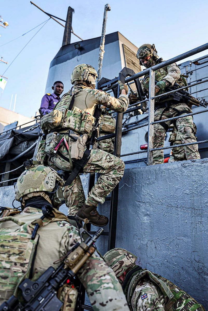 BootneckStuff's tweet photo. Royal Marines on board HMS Trent conducted a boarding exercise with the Nigerian Forces as part of an Anti-Piracy exercise. https://t.co/1Gae7irBoo