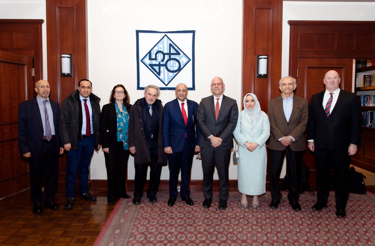 ccasGU's tweet photo. The Symposium continues to grow under the leadership of GIF executive director and CCAS adjunct professor @Dr_DaniaThafer #GulfStudies #AcademicTwitter #HoyaSaxa https://t.co/FFdwu7oros