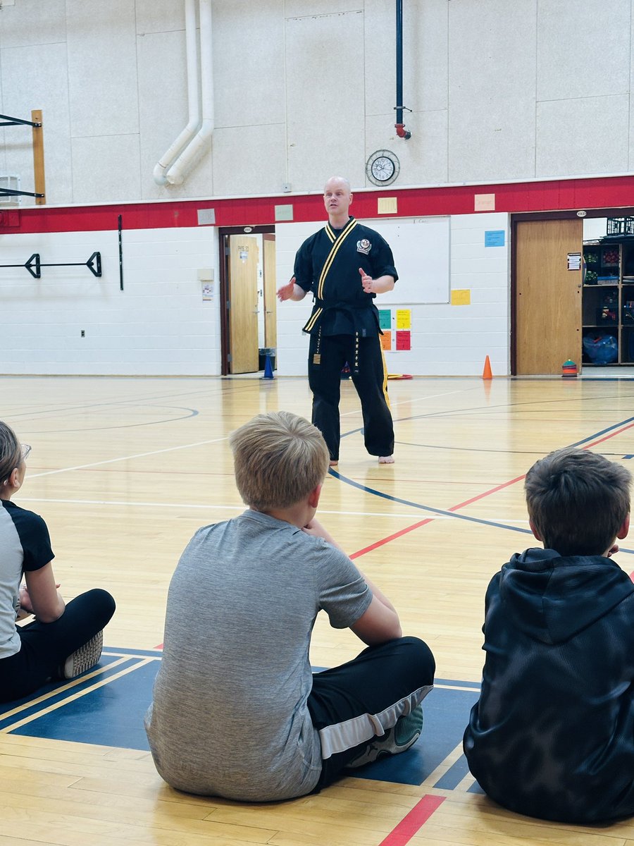 Melanie Smith tweet media