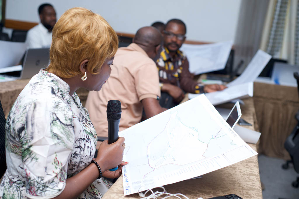 GRID3 (@grid3global) on Twitter photo This month, GRID3 and <a href="/UNOPS/">UNOPS</a> held a workshop for the <a href="/Pev_rdcongo/">Programme Élargi de Vaccination de la RDC</a>. We promoted uptake of geo-referenced tools among national-level health officials. We've produced + distributed 4,948 microplanning maps across 7 of the 11 provinces supported by the <a href="/gavi/">Gavi, the Vaccine Alliance</a> Equity Accelerator Fund. This month, GRID3 and <a href="/UNOPS/">UNOPS</a> held a workshop for the <a href="/Pev_rdcongo/">Programme Élargi de Vaccination de la RDC</a>. We promoted uptake of geo-referenced tools among national-level health officials. We've produced + distributed 4,948 microplanning maps across 7 of the 11 provinces supported by the <a href="/gavi/">Gavi, the Vaccine Alliance</a> Equity Accelerator Fund.