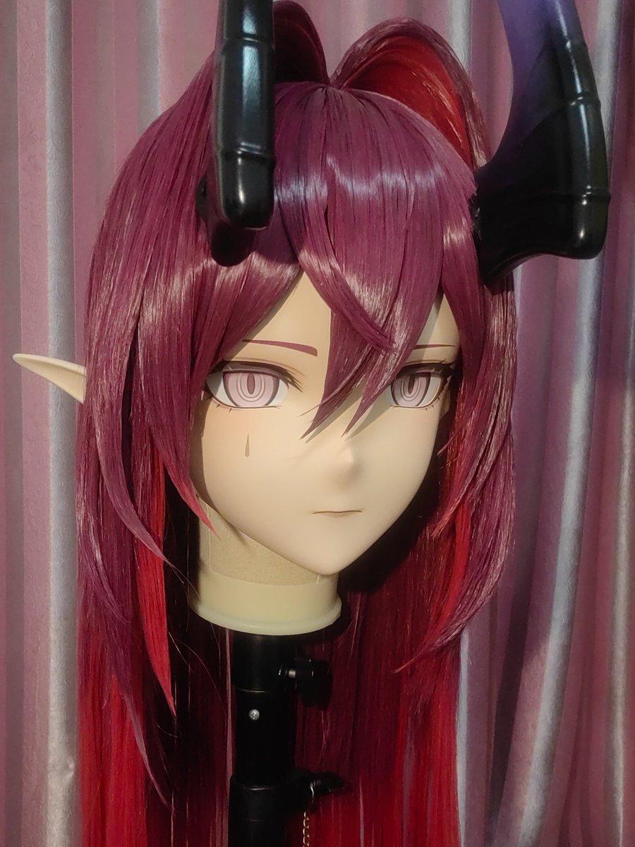 众所周知，特蕾西娅殿下是会吸引阿斯卡纶的