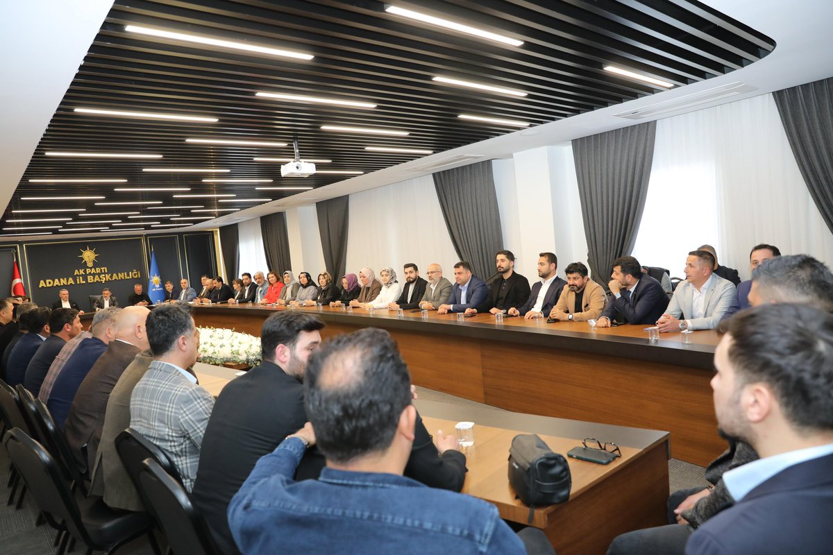 Haftalık Olağan İl Yürütme ve Yönetim Kurulu toplantımızı, İl Başkanımız Sayın Tamer Dağlı’nın başkanlığında gerçekleştirdik.

Şehrimiz ve teşkilatımız adına hayırlara vesile olmasını diliyoruz. <a href="/abuyukgumus/">Ahmet Büyükgümüş</a> <a href="/Tamer_Dagli/">Tamer Dağlı 🇹🇷</a>