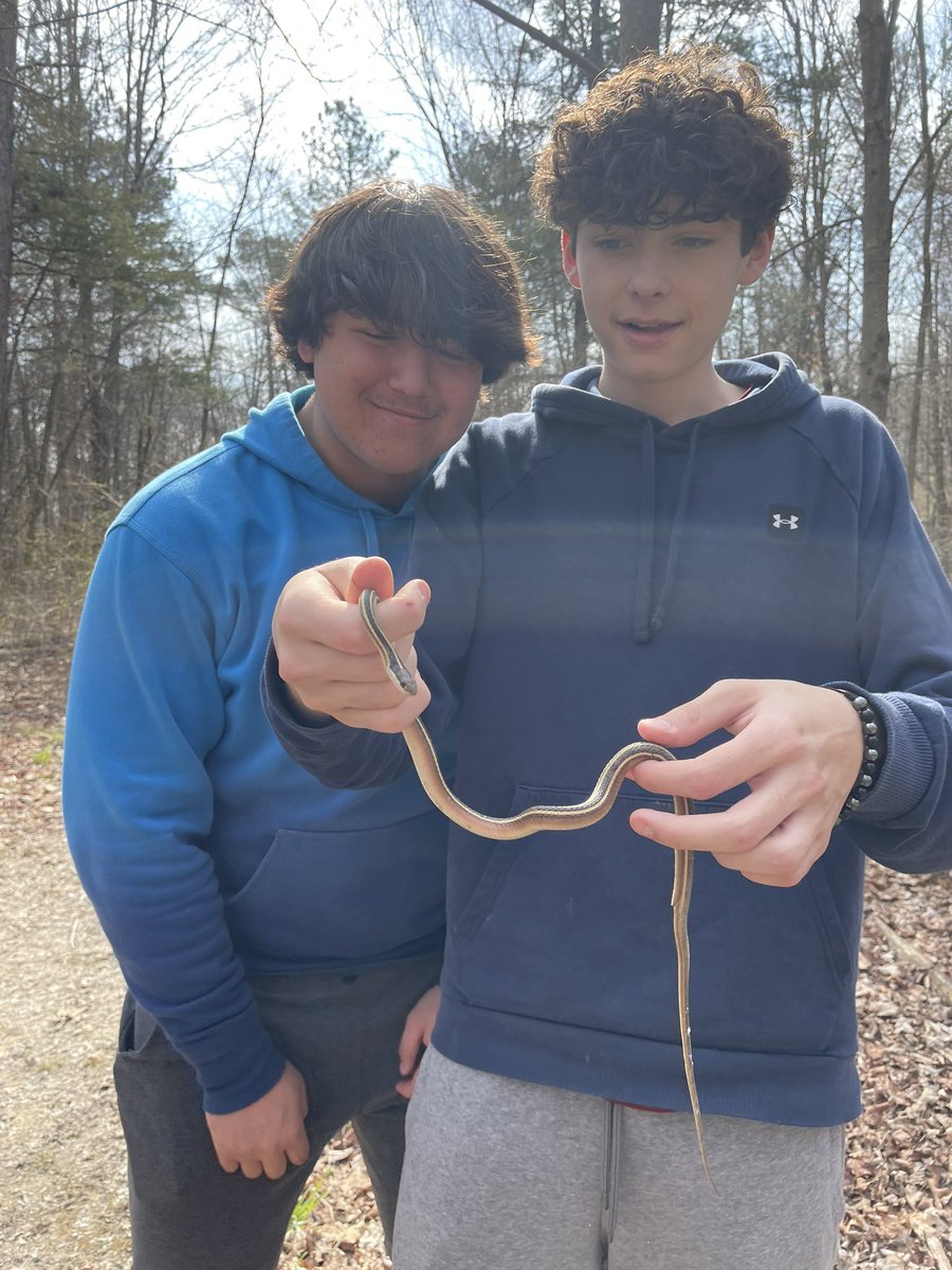 CHS Wildlife Biology explores Taylor Rd Park. Beautiful day to be in the woods! <a href="/CHS_LeadsTheWay/">Clinton High School</a>