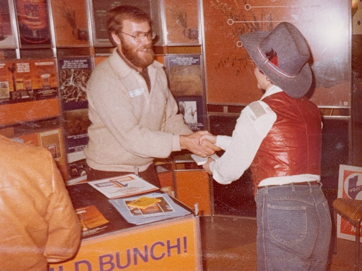 A look back at Ag Expo in the 80s! 🤝

🔗 ag-expo.ca