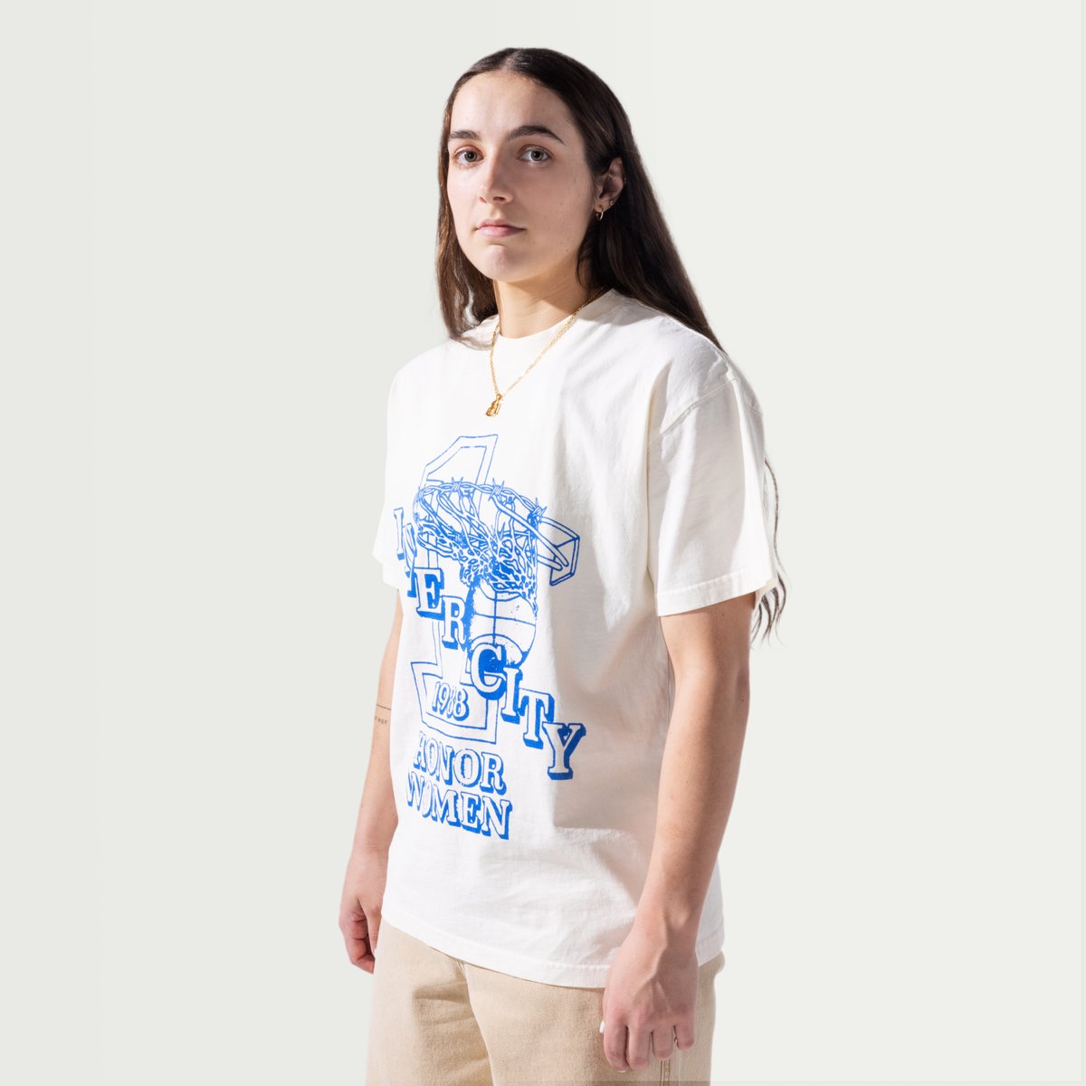 Russell Westbrook (@russwest44) on Twitter photo HONOR WOMEN.
Inspired by Georgia Amoore and all the women out there chasing greatness. This collab with <a href="/honorthegiftco/">Honor The Gift</a> and Georgia is about more than style — it’s about the journey.
A portion of proceeds support <a href="/iplaylikeagirl/">Play Like a Girl!</a> and the next wave of young women chasing their HONOR WOMEN.
Inspired by Georgia Amoore and all the women out there chasing greatness. This collab with <a href="/honorthegiftco/">Honor The Gift</a> and Georgia is about more than style — it’s about the journey.
A portion of proceeds support <a href="/iplaylikeagirl/">Play Like a Girl!</a> and the next wave of young women chasing their