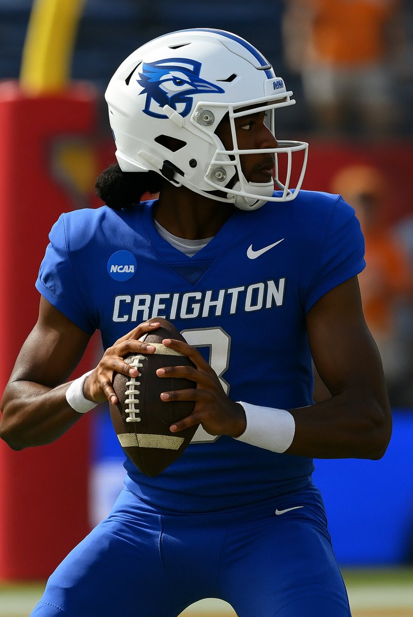 BREAKING: Tennessee transfer QB Nico Iamaleava has told reporters that Creighton has made his top 5. Nico would be a huge pickup for the Jays! Creighton is looking to make a return as the State of Nebraska’s more dominant football program. Thoughts?