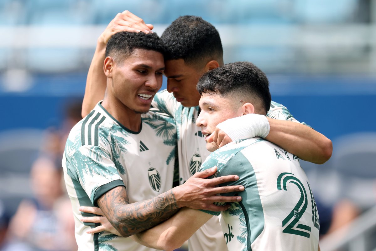 Take another look at Matchday 8. 👀

<a href="/MattDoyle76/">Matthew Doyle</a> explores one big question from each match: soc.cr/44nVKCa