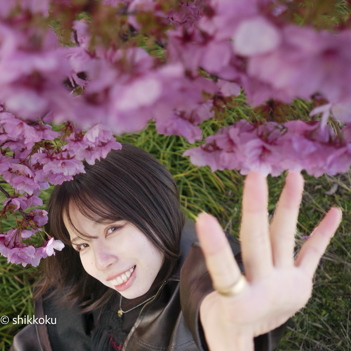 おはよう☀😃
#河津桜？
#雨でもまけない