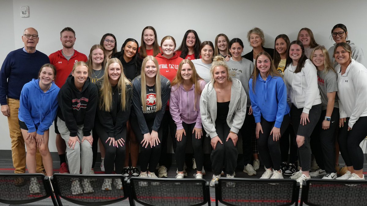 Justin Weiland (@coach_jweiland) on Twitter photo A million thanks to <a href="/LisaBluder/">Lisa Bluder</a> and <a href="/HarrySmith/">Harry Smith</a> for taking the time to talk today with our Central Women’s Basketball team! We are so grateful for the opportunity to listen and learn from 2 of the best to ever do it in their respected fields. A million thanks to <a href="/LisaBluder/">Lisa Bluder</a> and <a href="/HarrySmith/">Harry Smith</a> for taking the time to talk today with our Central Women’s Basketball team! We are so grateful for the opportunity to listen and learn from 2 of the best to ever do it in their respected fields.