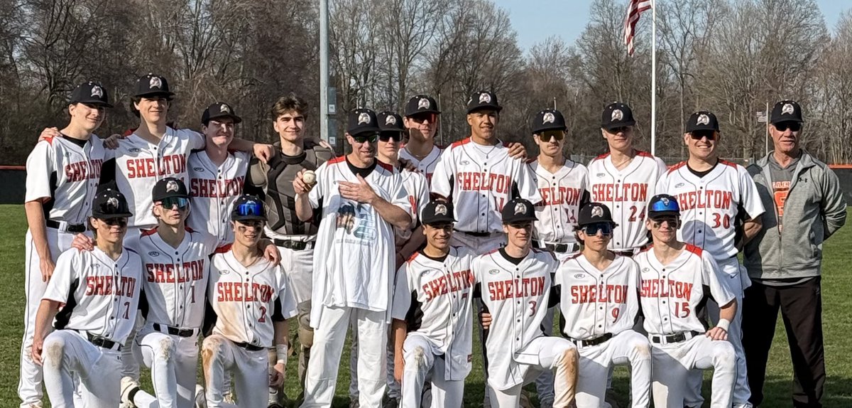 Congratulations to Coach Scott Gura on an incredible milestone — his 200th win as varsity baseball coach at Shelton High School!
Tonight’s 9–3 victory over North Haven is a testament to the hard work, dedication, and leadership you’ve brought to the program. Here’s to many more!!