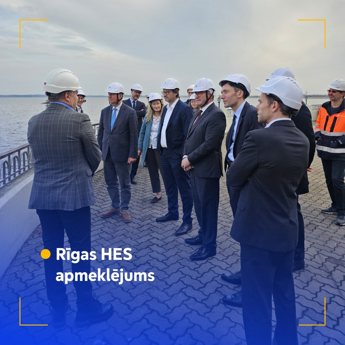 Eiropas Parlaments Latvijā (@europarl_lv) on Twitter photo Šodien <a href="/EP_Budgets/">BUDG Committee Press</a> delegācija ieradās 🇱🇻, uzsākot trīs dienu ilgu vizīti ar nolūku izprast, kā Eiropas Savienības aizsardzības & krīžu gatavības stiprināšana ietekmē budžetu. Izpēti pirmās vizītes dienas notikumus 👇
Uzzini vairāk: ej.uz/BUDGviziteLatv… Šodien <a href="/EP_Budgets/">BUDG Committee Press</a> delegācija ieradās 🇱🇻, uzsākot trīs dienu ilgu vizīti ar nolūku izprast, kā Eiropas Savienības aizsardzības & krīžu gatavības stiprināšana ietekmē budžetu. Izpēti pirmās vizītes dienas notikumus 👇
Uzzini vairāk: ej.uz/BUDGviziteLatv…