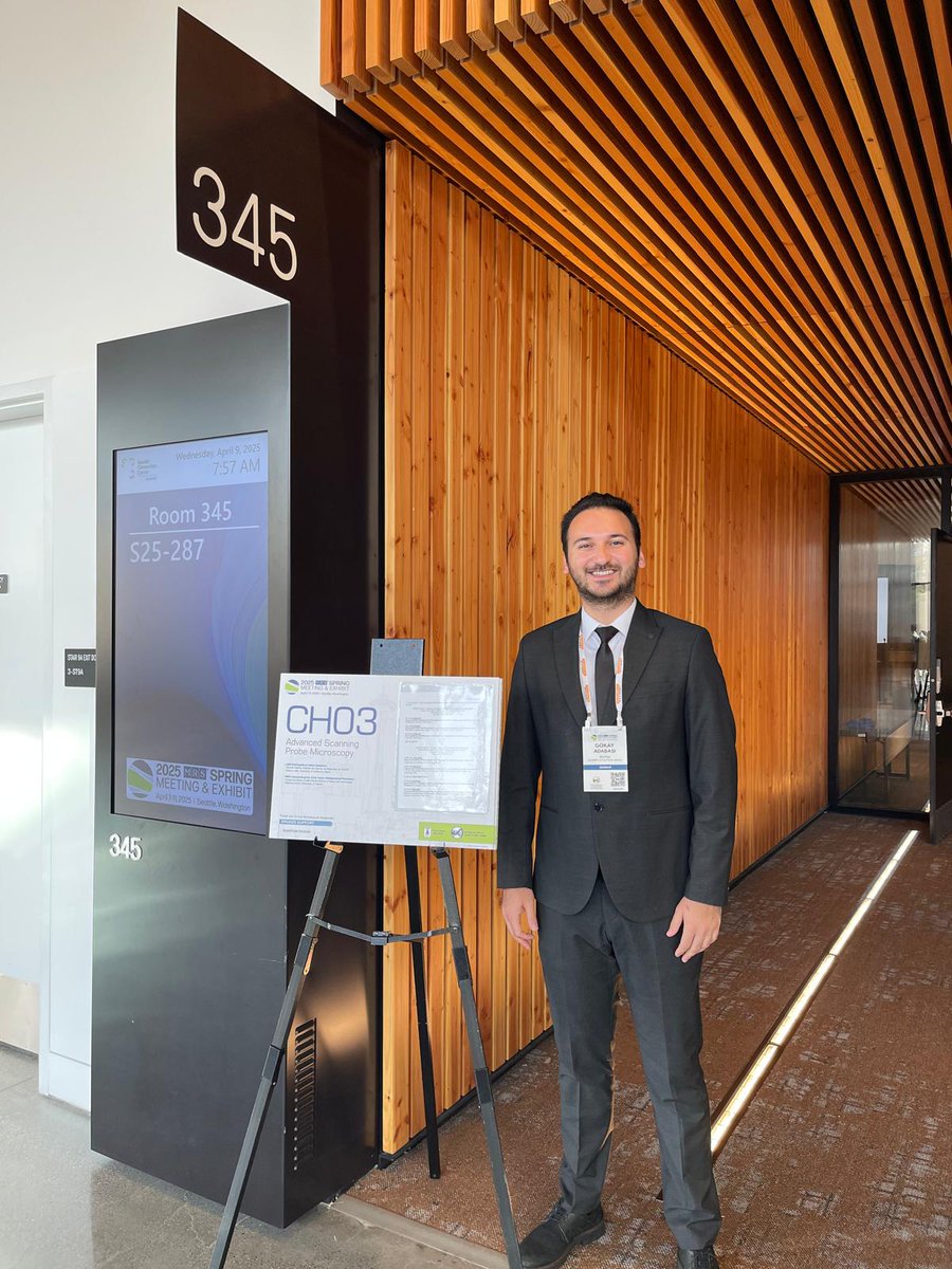 Baykara Lab (@baykaralab) on Twitter photo <a href="/GokayAdabasi/">Gökay Adabaşı</a> presented our work on strain-modulated electronics in ultrathin TMC crystals at the 2025 MRS Spring Meeting in Seattle! <a href="/GokayAdabasi/">Gökay Adabaşı</a> presented our work on strain-modulated electronics in ultrathin TMC crystals at the 2025 MRS Spring Meeting in Seattle!