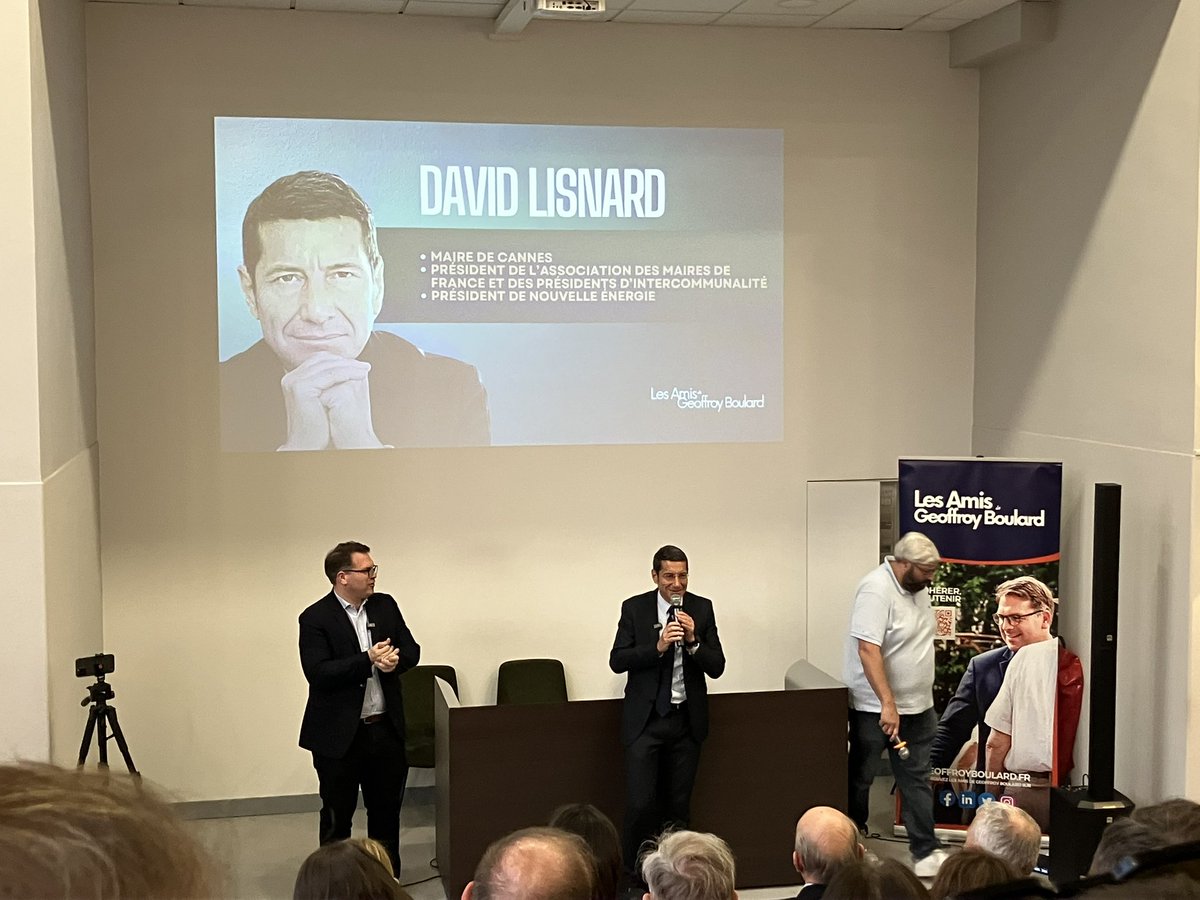 J P SCANDELLA (@jpscandella) on Twitter photo Excellent, salle comble 75017 pour une séance de dédicaces <a href="/davidlisnard/">David Lisnard</a> très bel accueil de <a href="/geoffroyboulard/">Geoffroy Boulard</a> des <a href="/LesAmisdeGB/">Les Amis de Geoffroy Boulard</a> <a href="/Nouv_Energie/">Nouvelle Énergie</a> Excellent, salle comble 75017 pour une séance de dédicaces <a href="/davidlisnard/">David Lisnard</a> très bel accueil de <a href="/geoffroyboulard/">Geoffroy Boulard</a> des <a href="/LesAmisdeGB/">Les Amis de Geoffroy Boulard</a> <a href="/Nouv_Energie/">Nouvelle Énergie</a>