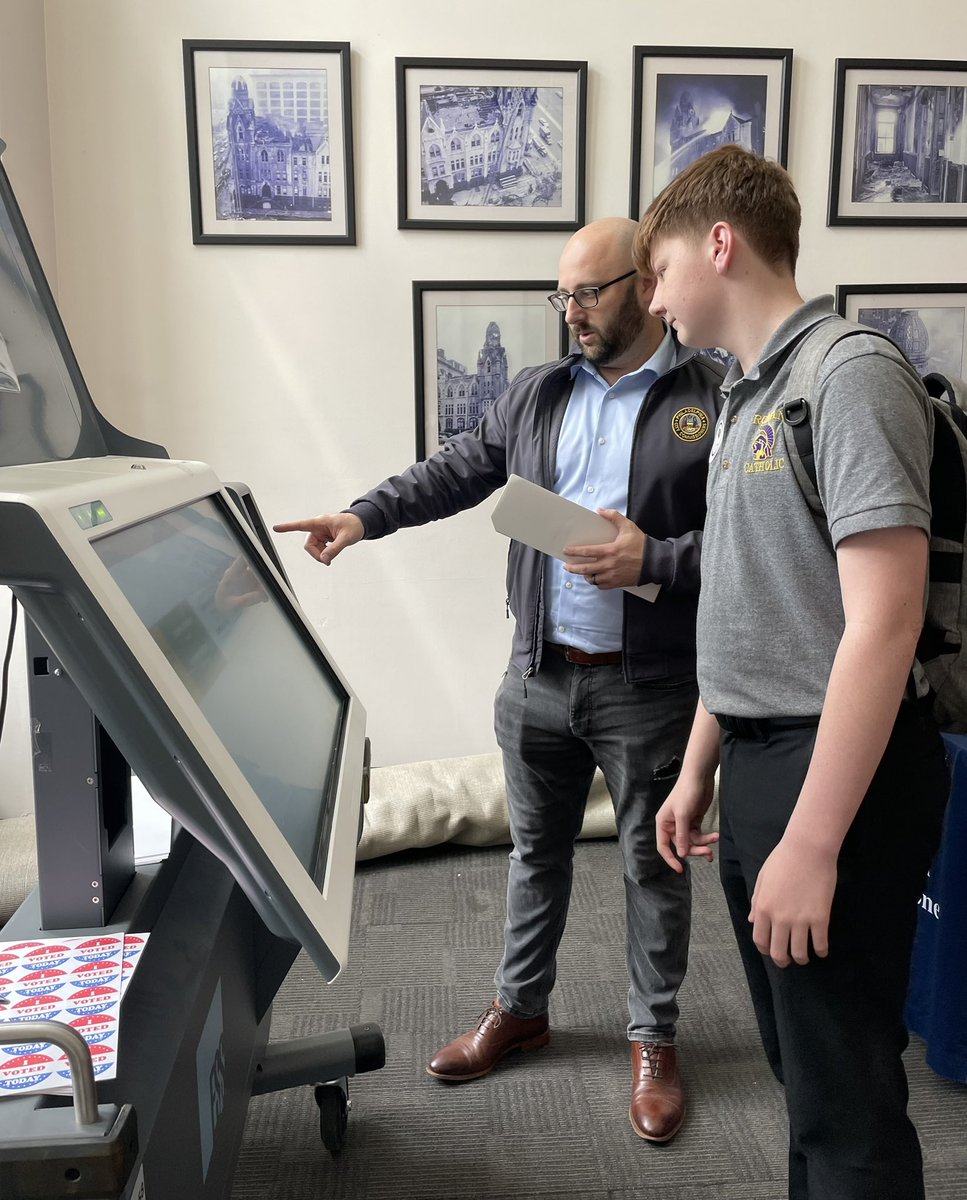 Seth Bluestein tweet media