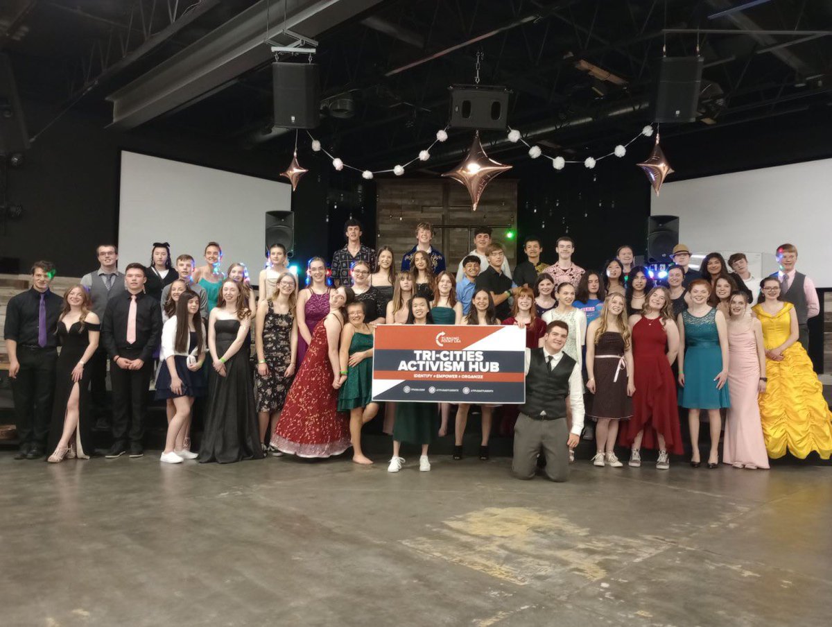 ruiz_ruby1776's tweet photo. @TPUSA TriCities Activism Hub hosted a homeschool dance to celebrate a successful year!
#proudrep #danceoff #highschooldance https://t.co/20vMbNzwjx