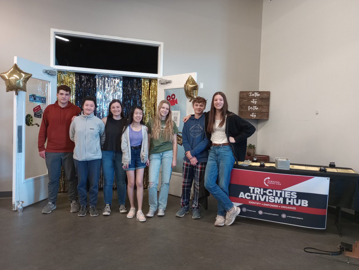 ruiz_ruby1776's tweet photo. @TPUSA TriCities Activism Hub hosted a homeschool dance to celebrate a successful year!
#proudrep #danceoff #highschooldance https://t.co/20vMbNzwjx