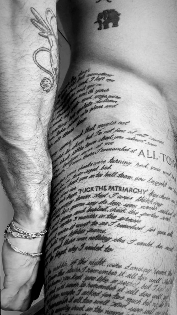 alejoospina's tweet photo. i want another taylor swift tattoo 🖤 https://t.co/nkjs8I3Sfj