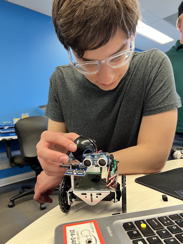 Alphapointe tweet media