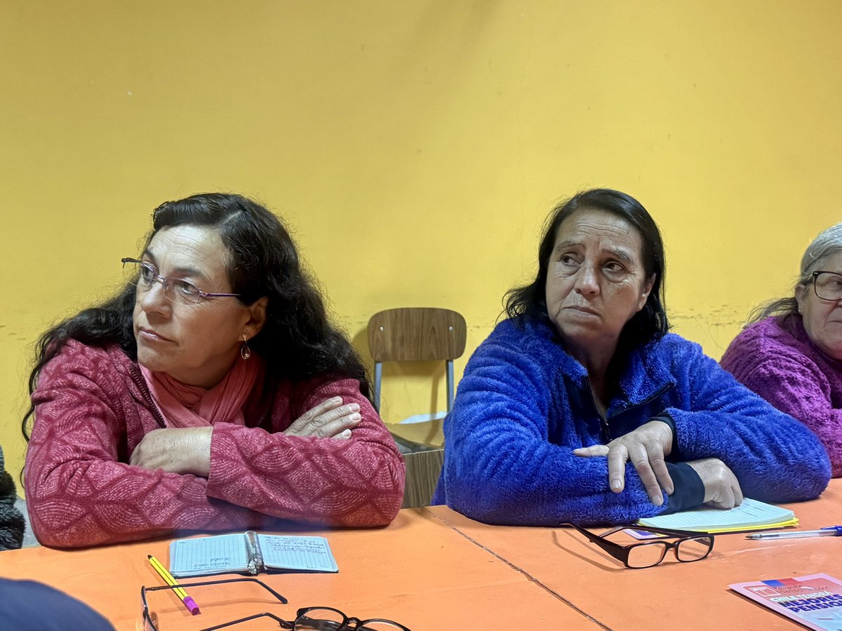 Delegación Presidencial Provincial de Punilla (@dpppunilla) on Twitter photo 🔹Delegada Rocío Hizmeri Fernández, junto al Seremi <a href="/MintrabNuble/">SEREMI del Trabajo y Previsión Social de Ñuble</a>, Eduardo Riquelme y el director regional del <a href="/IPSChile/">IPSChile</a>, Franklin Vildósola, se reunieron con comunidades rurales de la provincia de Punilla, con quienes dialogaron acerca de la Reforma de Pensiones ✅ 🔹Delegada Rocío Hizmeri Fernández, junto al Seremi <a href="/MintrabNuble/">SEREMI del Trabajo y Previsión Social de Ñuble</a>, Eduardo Riquelme y el director regional del <a href="/IPSChile/">IPSChile</a>, Franklin Vildósola, se reunieron con comunidades rurales de la provincia de Punilla, con quienes dialogaron acerca de la Reforma de Pensiones ✅