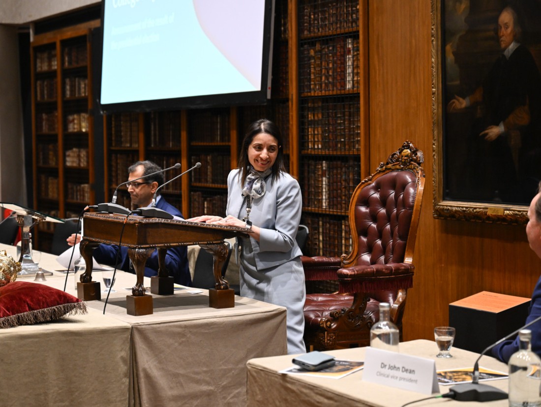 Royal College of Physicians (@rcphysicians) on Twitter photo The votes are in and weโre happy to announce that Dr <a href="/Mumtaz_Patel_1/">Mumtaz Patel</a> has been elected as the 123rd president of the Royal College of Physicians๐
Learn more about Dr Patel: ow.ly/BU2K50VAmps
An official start date will be determined as soon as possible. The votes are in and weโre happy to announce that Dr <a href="/Mumtaz_Patel_1/">Mumtaz Patel</a> has been elected as the 123rd president of the Royal College of Physicians๐
Learn more about Dr Patel: ow.ly/BU2K50VAmps
An official start date will be determined as soon as possible.