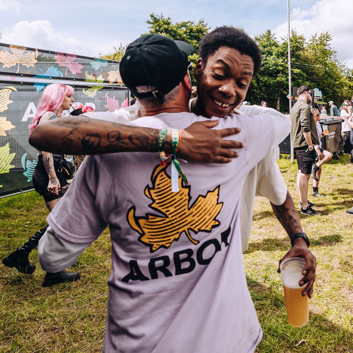 2000trees Festival tweet media