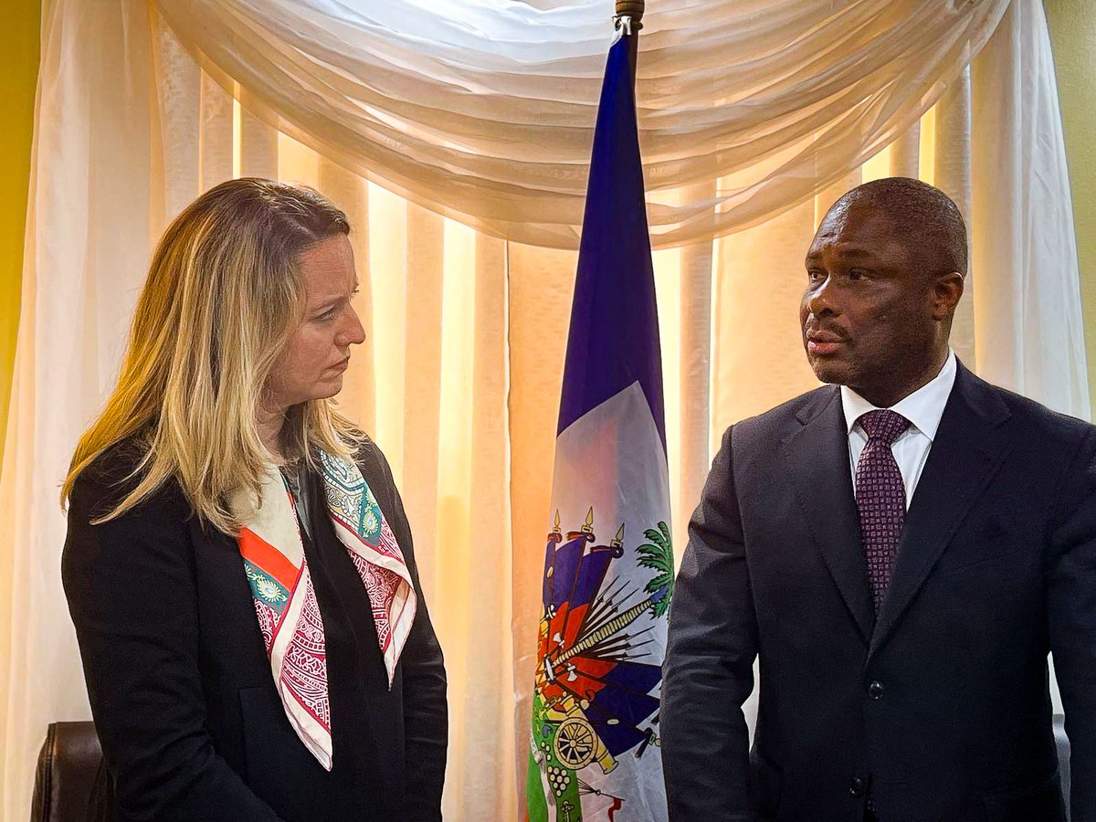 IOMchief's tweet photo. As needs escalate, our presence in Haiti matters more than ever. 
 
Today, with @JVHJeanBaptiste, I signed a renewal of IOM’s seat agreement w/ the Government of Haiti—continuing our pledge to stand by the Haitian people and work hand in hand with national authorities.🇭🇹 https://t.co/5MwL0kwhib