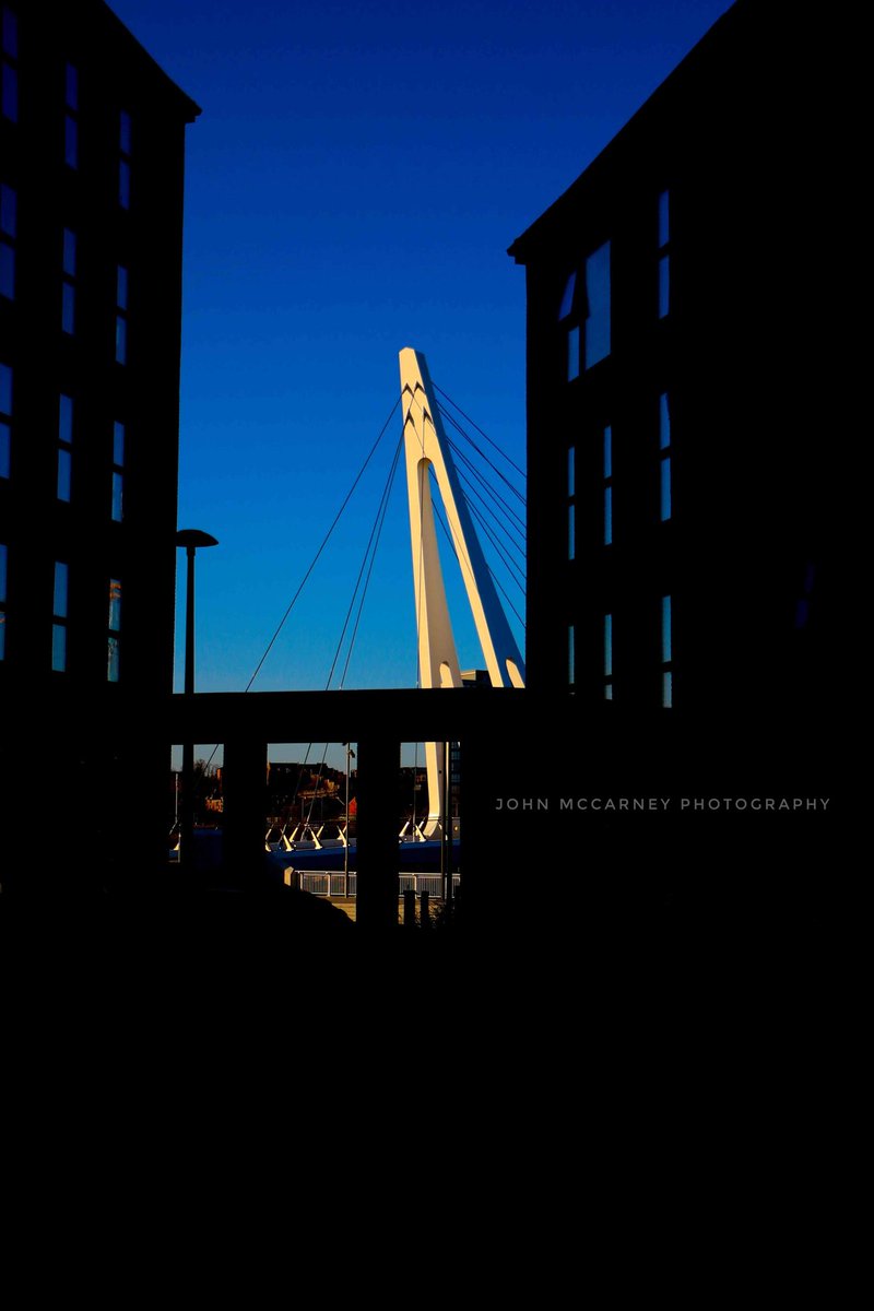 Glasgowbud1965's tweet photo. A View to a Bridge
#ThePhotoHour #Glasgow #GovanPartickBridge https://t.co/M2o0g07z40