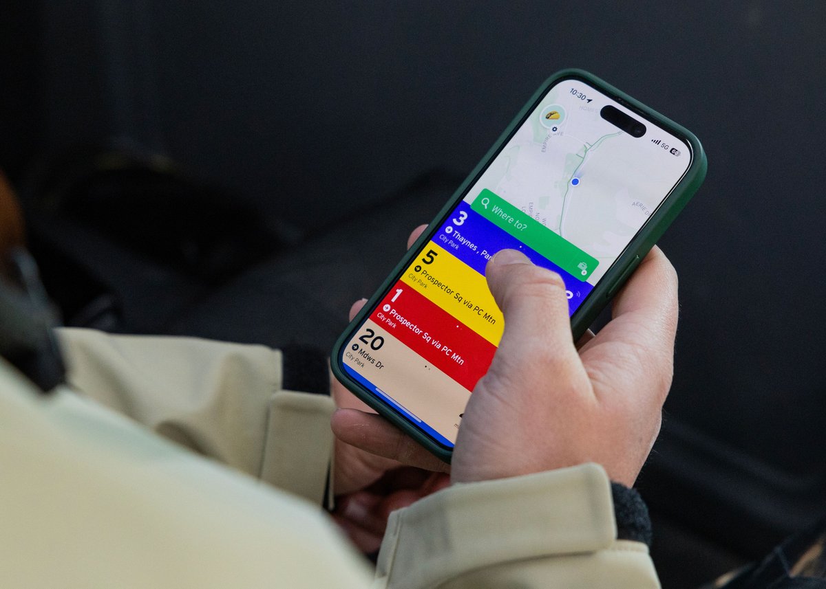 We've recently upgraded all of our customers to Transit Royale, the subscription in the Transit app! Ride with friends, customize your theme, and compete for the crowdsourcing crown on your line.

Download the app here: transitapp.com