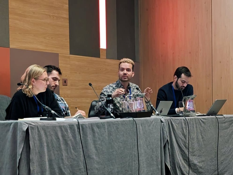Populism Specialist Group (@populismpsa) on Twitter photo Our second panel of the day discussed left-wing populism and its challenges, with presentations from <a href="/bolandeira/">Thomás Zicman de Barros</a> and <a href="/TheoAiolfi/">Théo Aiolfi</a>, <a href="/Freddielarden/">Freddie Larden</a> and Hannah Shaw! #PSA25 Our second panel of the day discussed left-wing populism and its challenges, with presentations from <a href="/bolandeira/">Thomás Zicman de Barros</a> and <a href="/TheoAiolfi/">Théo Aiolfi</a>, <a href="/Freddielarden/">Freddie Larden</a> and Hannah Shaw! #PSA25