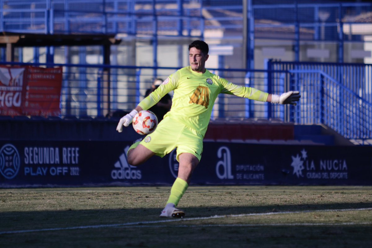 🧤🥅❌ ¡𝙁𝙚𝙡𝙞𝙯 𝙙𝙞́𝙖 𝙙𝙚𝙡 𝙥𝙤𝙧𝙩𝙚𝙧𝙤! 

Y aquí, están los mejores.✌️

#PalletsCastillo🪵