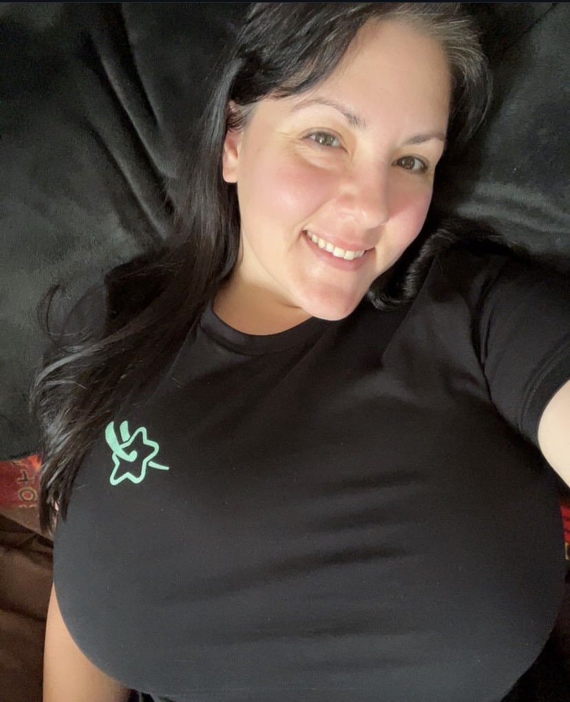 Lonely and bored 🥱