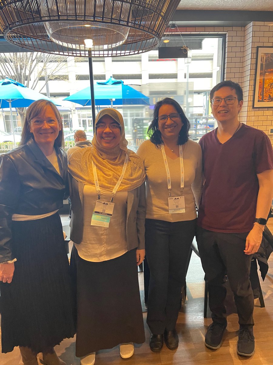 So great meeting up with @ajkd interns API Chewcharat and Madhumitha Rajagopal and Somaya Zahran at #NKFclinicals. They would tell you to apply for @ajkd internship. Worth the time. You guys are awesome 😎