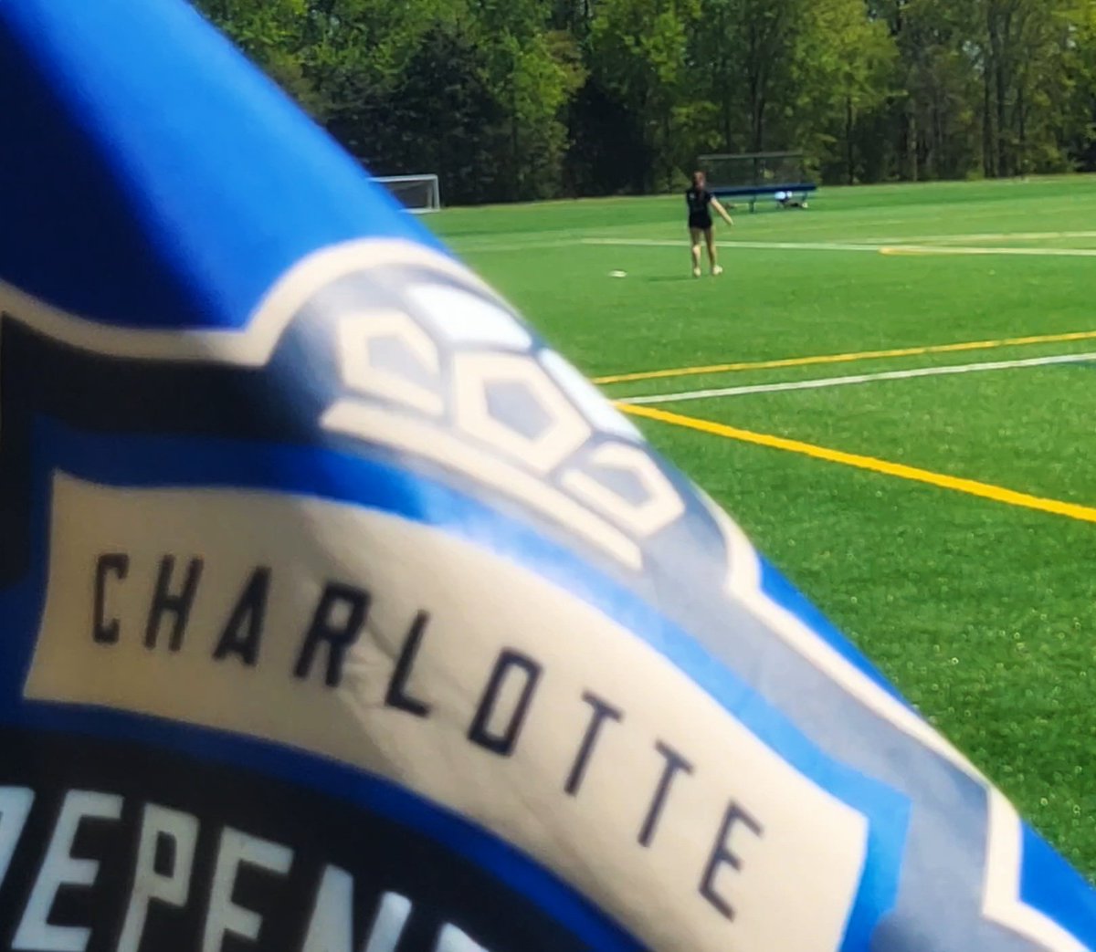 Marley_CISC29's tweet image. There’s a quiet kind of joy in training alone. It’s where I hear my goals the loudest.
#SpringBreakGrind #Grind29  @independence_sc
@ImCollegeSoccer @ImYouthSoccer @TheSoccerWire @TopdrawerSoccer
@TheSoccerWire  @PrepSoccer