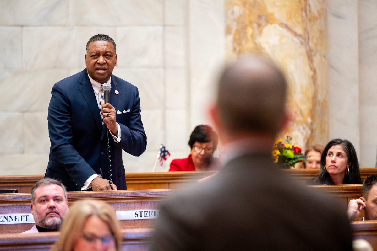 arhousedems's tweet image. We are in the final week of the legislative session (!!), and Democrats are working for you until the end.
Things will move quickly over the next few days, but you can count on us to keep standing up, speaking out, and pushing back for a better Arkansas. #arleg #arpx