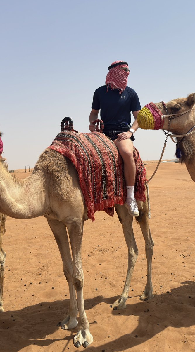 Dunes couldn’t hold me. I’m back. 🐫🇦🇪