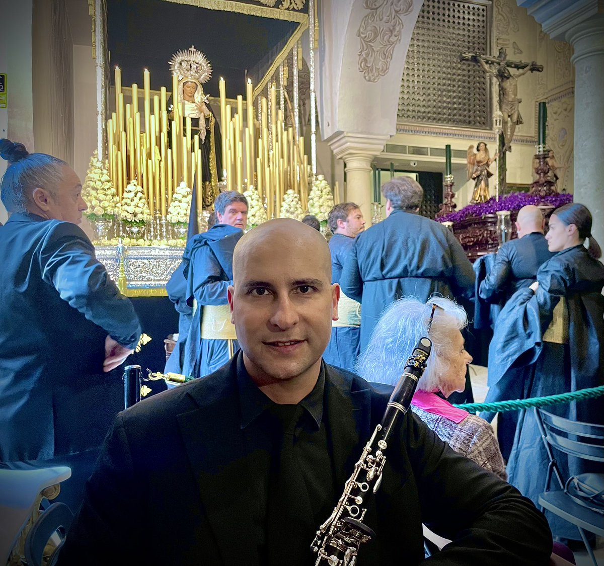 JessRuiz11's tweet photo. No pudo ser hoy con @deprofundis_vg en Vera Cruz, #Sevilla. Pero si una misa maravillosa previa a la salida y un Vía Crucis dentro del templo posterior al anuncio de no salir.
🎼🎶🎵✅ #SSanta25
#musicaenvivo #musicaliturgica #WeAreBuffet #buffetcrampon #clarinetplayer https://t.co/8Xy90uqHnA