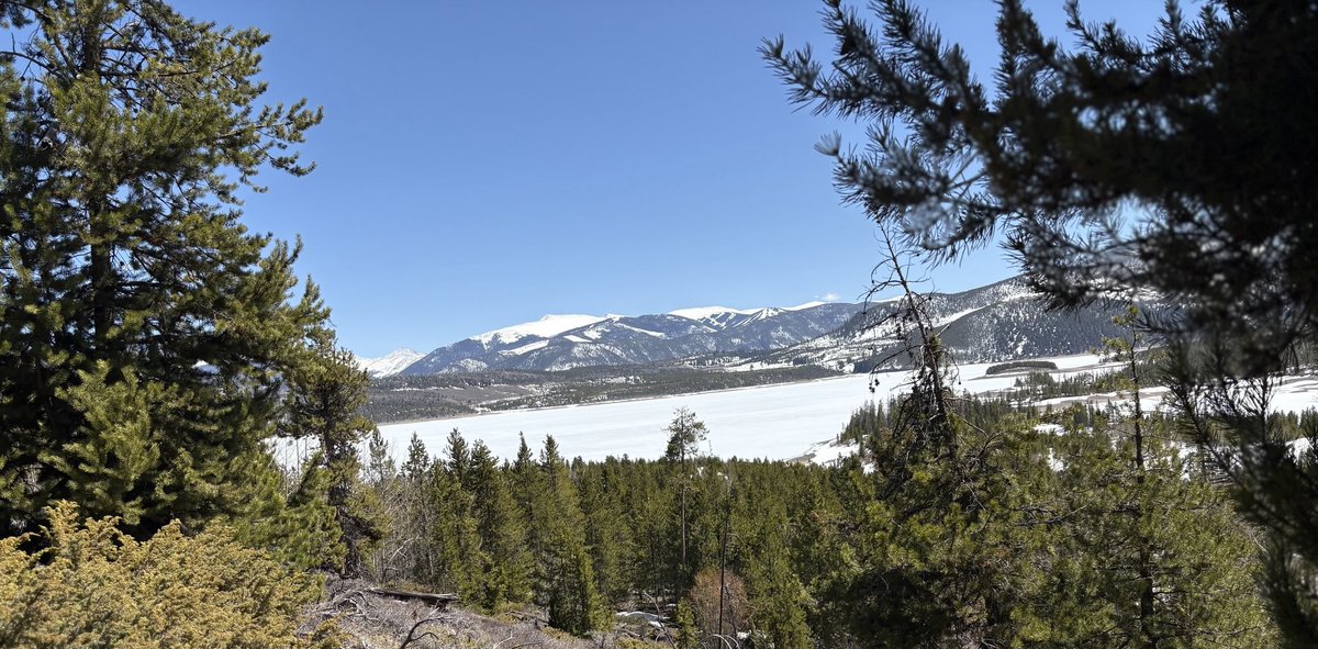 A gorgeous Spring day above Lake Dillon ‘Tis a Privilege👍